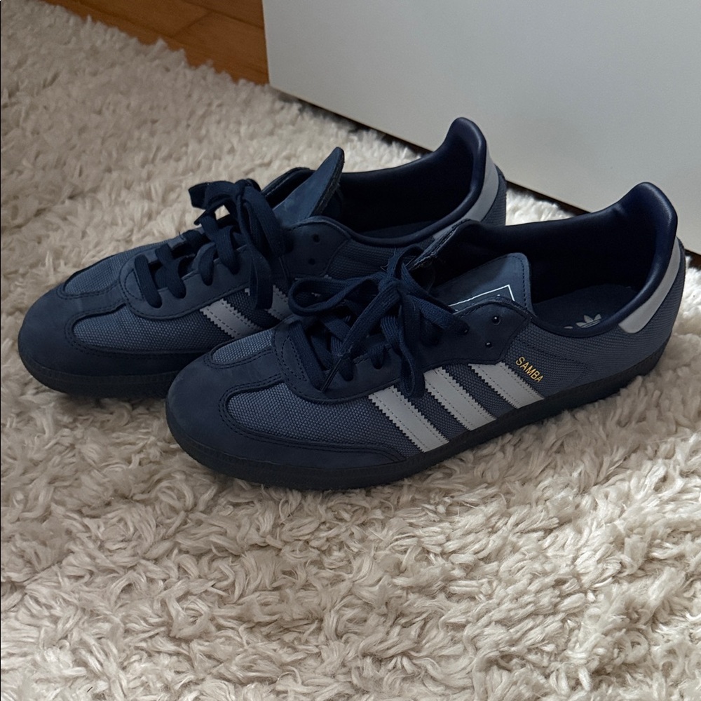 Adidas Men's Dark Blue Samba Sneakers U.S Size 10